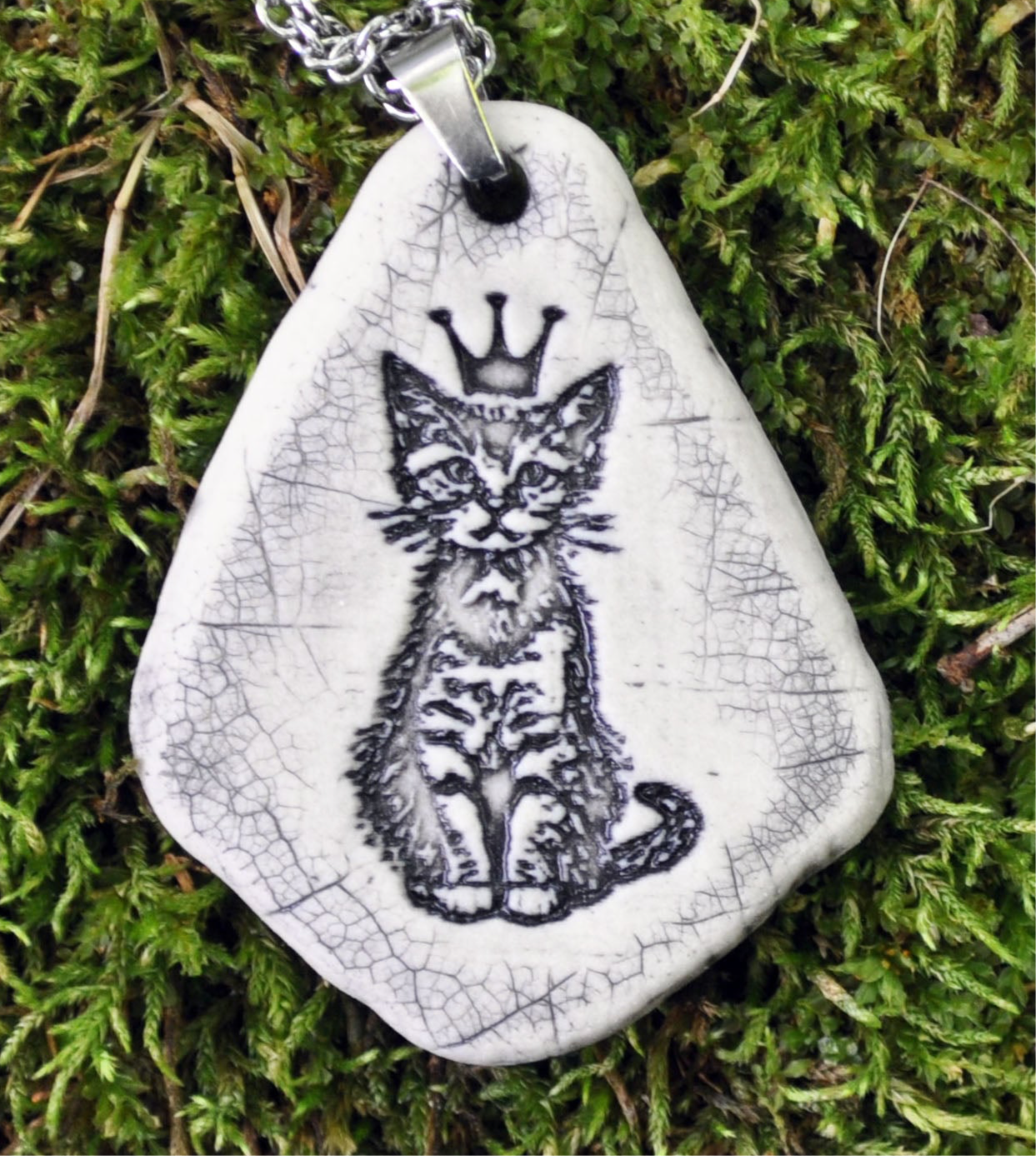 Crown Kitten Pendant, vertical, handmade porcelain, kiln fired